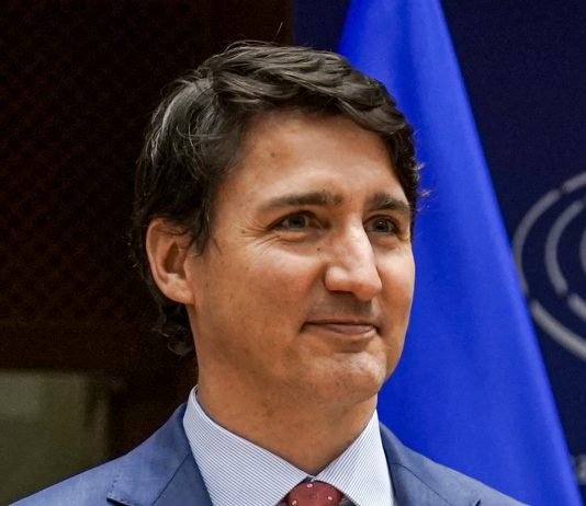 Trudeau visits First Nation in Saskatchewan rocked by stabbings that killed 11