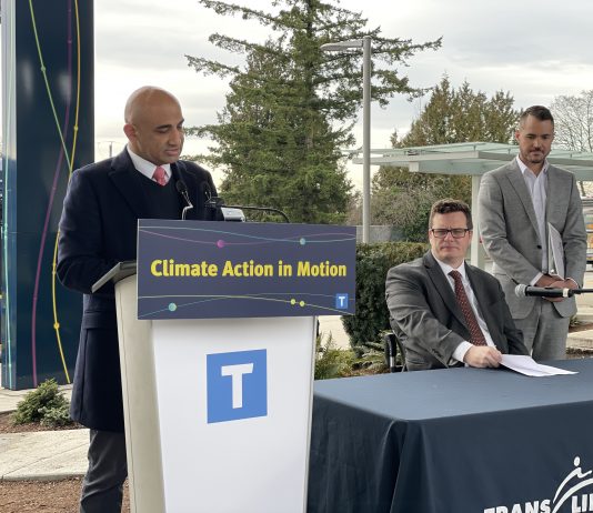 MP Parm Bains announces of 15 new electric buses added to Translink