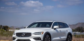 2023 Volvo V60 Cross Country:  Premium Wagon is a Cut Above!