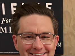 Poilievre says he needs to study replacement workers bill before taking position