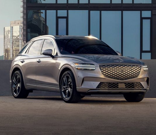 2023 Genesis GV70 3.5T Sport Plus AWD: Test Drive.