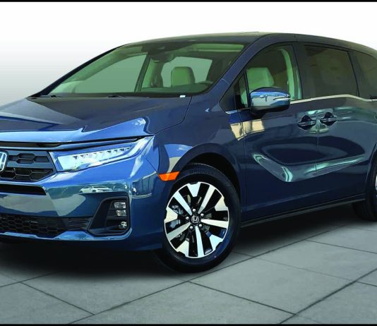 2025 Honda Odyssey Minivan; Still the benchmark for Minivans!