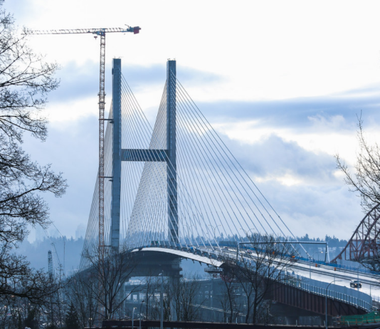 New stal̕əw̓asəm Bridge fully open as Pattullo Bridge demolition begins